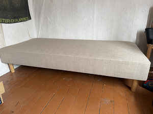 Kušett 90x200cm (1 foto / 1)