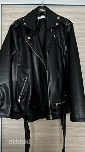 Kunstnahast biker-jakk