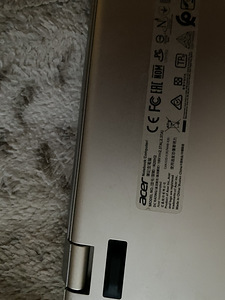 Ноутбук Acer Swift 1 (3 фото из 3)