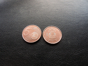 5 cent: 2019, 2023 Latvia roll (2 foto / 2)