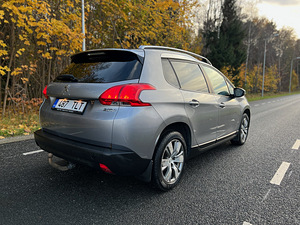 Peugeot 2008 2015a 1,4d (3 foto / 10)