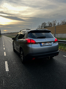 Peugeot 2008 2015a 1,4d (4 foto / 10)