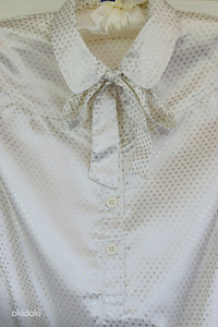 Очень красивая блузка для девочки, размер 128