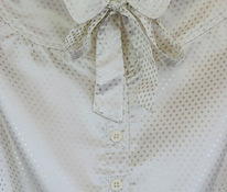 Очень красивая блузка для девочки, размер 128