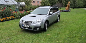 Subaru Outback 2013 D, 2.0, 110kw (2 foto / 8)