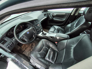 Müüa Volvo v70 (11 foto / 11)