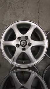 Volvo 5x108 15" veljed (4 foto / 5)