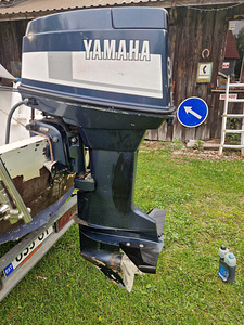 Yamaha 40HP (4 foto / 9)