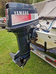 Yamaha 40HP (5 foto / 9)