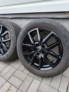 Mercedes (w213, E), rõhusnduritega (2 фото из 5)