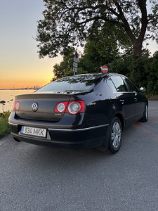 Volkswagen Passat 2.0 110kW (2 foto / 8)