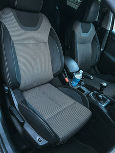 Citroën C4 1.6 68kw 2015a (8 foto / 8)