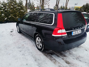 Volvo v70 2016 (6 фото из 8)
