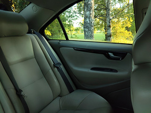 Volvo s60 d5 (11 foto / 14)