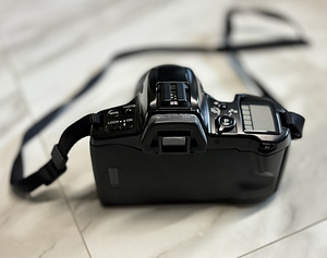 Minolta Dynax 500si analoog/filmi kaamera (3 foto / 4)
