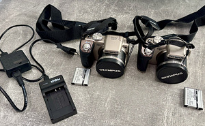 2x Olympus SP-720 26x Zoom (2 foto / 5)