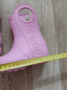 Резиновые сапоги crocs c 8 (3 фото из 3)