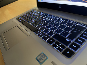 HP Elitebook 840 G3 ( i5-6300U - 8GB - 480GB SSD ) UUS aku (3 foto / 8)