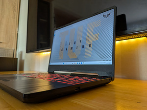 Asus TUF Gaming F15 (i5-10300H,32GB RAM,512GB SSD,GTX1650) (3 foto / 6)