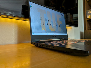 Asus TUF Gaming F15 (i5-10300H,32GB RAM,512GB SSD,GTX1650) (4 foto / 6)