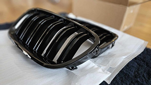 F10/11 uued mustad neerud (1 foto / 4)