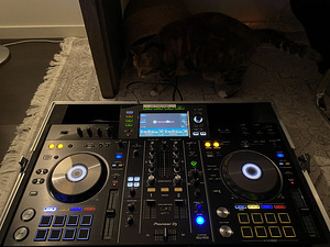 Pioneer DJ RX2 + Hard Case (1 foto / 1)