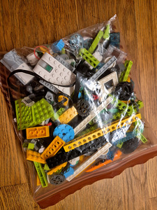 Lego 45300 WeDo 2.0 (7 foto / 7)