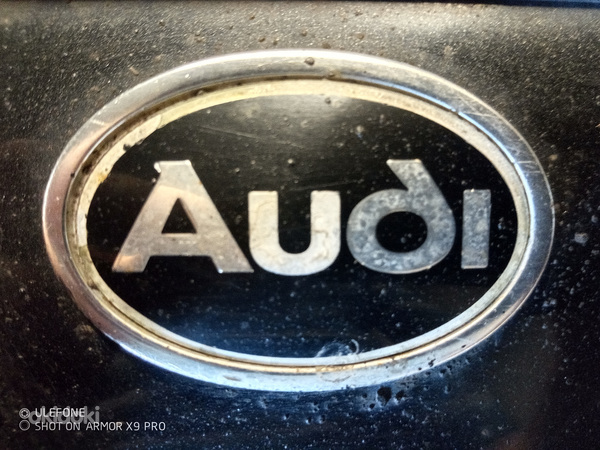 Audi 80