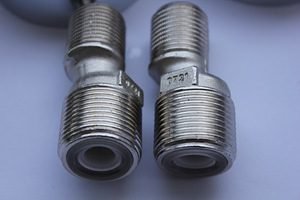 Ekstsentrikud HANSGROHE G1/2" - G3/4" (1 foto / 4)