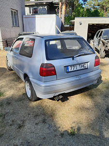 M/V: Golf 3 2.0 85kw (2 foto / 5)
