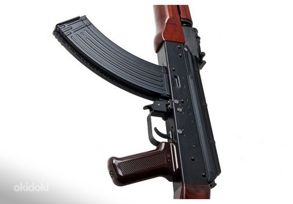 Tokyo Marui AKM. Airsoft Jaapan. Kaks salve laadija
