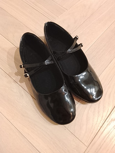 Zara laste kingad (1 foto / 2)