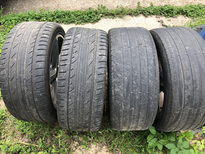 Ауди р18 (3 фото из 3)