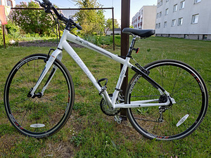 TREK 7,6