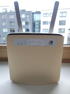 Huawei CPE E5186 4G+ 300 mbps LTE Router Ruuter. WiFi AC 5G (1 foto / 3)