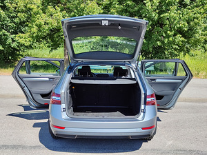 Skoda Superb Ambition Plus 1.4 TSi ACT ACC (4 foto / 12)