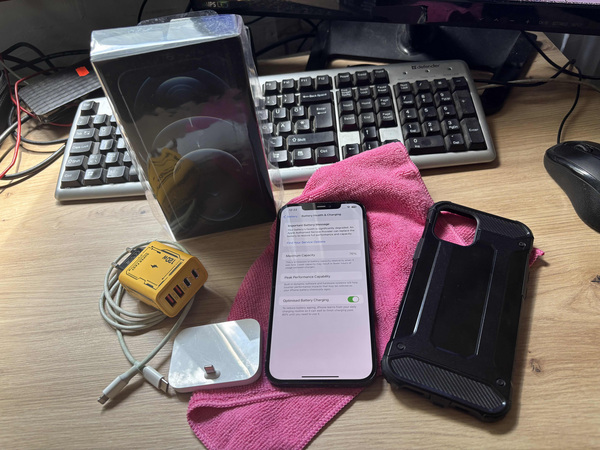 iPhone 12 Pro Max 128GB Pacific Blue + док и аксессуары
