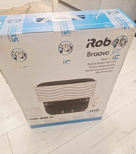Робот-швабра iRobot Braava jet M6 (3 фото из 5)