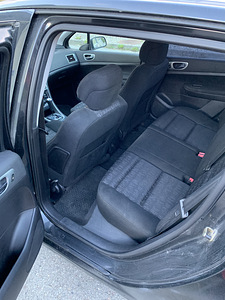 Peugeot 307 (6 фото из 6)