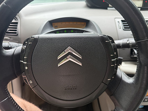 Citroën c4 (Рег. плата оплачена) (8 фото из 9)