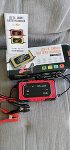 Akulaadija auto,klemmi kaitse.12V.LCD.AA,AAA,NICD,NIMH (5 foto / 10)