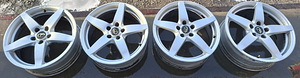 Продаются литые диски Kosei WK-139 R17x7.0JJ 5x108mm ET38 (5 фото из 10)