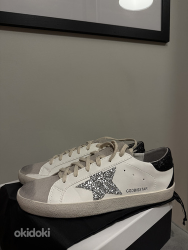 Стильные кеды Golden Goose