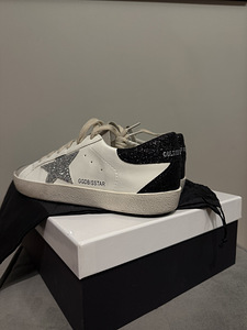 Stiilsed Golden Goose tossud (3 foto / 3)