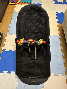 Babybjörn lamamistool mänguasjaga (4 foto / 4)