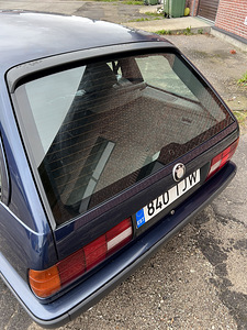 BMW 318i Touring E30 (8 foto / 9)