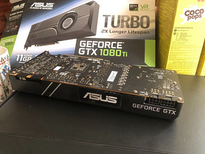Asus GTX 1080 Ti 11GB (3 foto / 4)