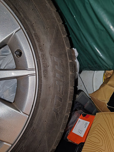 Renault originaalveljed suverehvidega. (7 foto / 9)