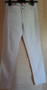 Hugo Boss valged teksad 26/34 (5 foto / 5)