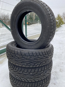 Autorehvide komplekt - 195/65 R-15 uued (1 foto / 3)